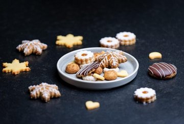 Tyrolean Christmas baking – a culinary journey through the Alps