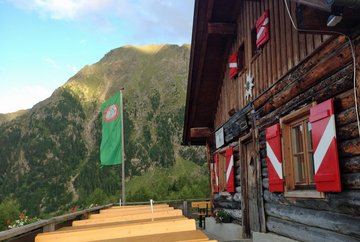Berghut Peter-Anich-Hütte