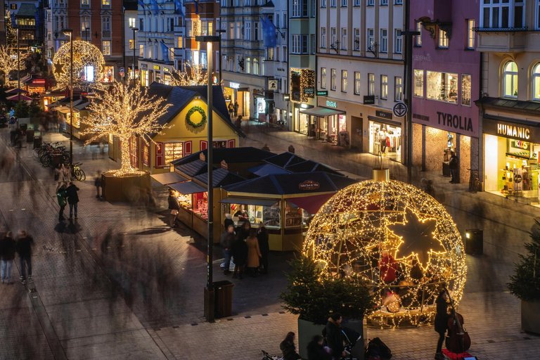 Christkindlmarkt Maria-Theresien-Straße