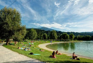 Bathing Lake Rossau (Baggersee) Innsbruck
