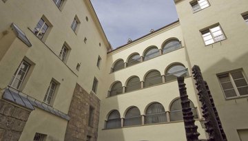Palais Claudiana