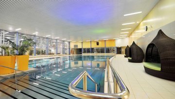 Hallenbad Olympisches Dorf