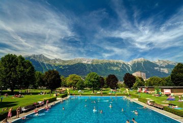 Piscina Tivoli