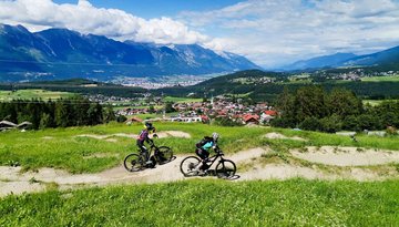 Girls Flow Bike Camp Innsbruck