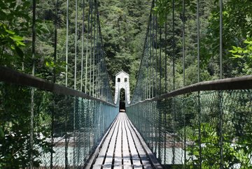 Suspension bridge in Stams