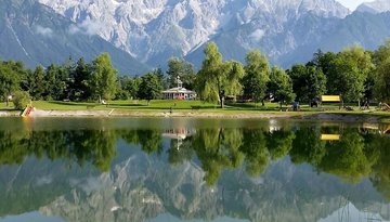 Ruta de marcha nórdica: vuelta al lago Badesee