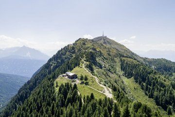 The Drei-Gipfel-Runde three peaks circuit