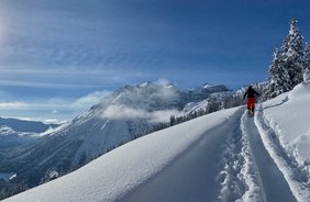 De la piste au terrain – Ready for Skitouring !