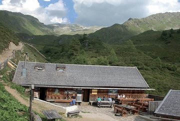 Arztaler Alm