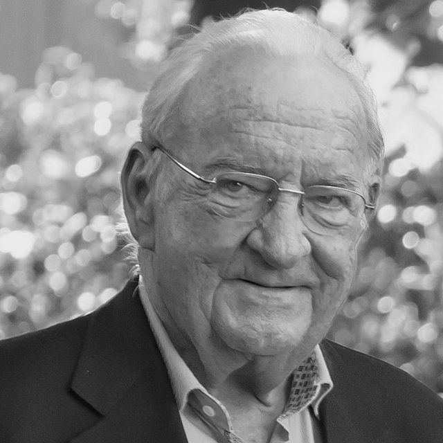 In Memoriam: Hellmut Buchroithner