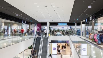 West Shopping Center