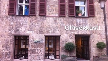 Gläserkastl