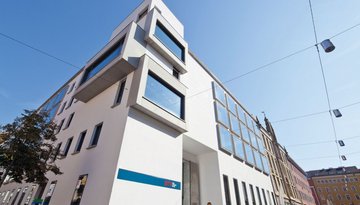 Walk 6: Explore moderne Innsbruck