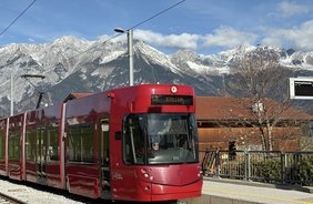 Innsbruck: Sightseeing auf Schienen