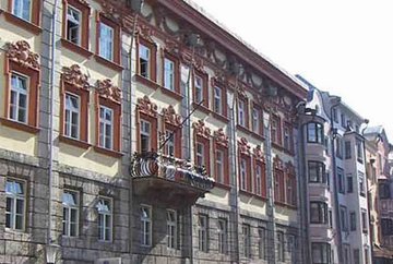 Palais Claudiana
