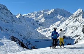 Skifahren im Frühling in Kühtai