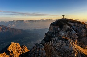 Die Serles: Fotomotiv und Wanderziel