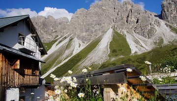 Adolf-Pichler-Hütte